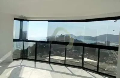 Apartamento à venda na avenida senador atílio fontana, 49, balneário perequê, porto belo por r$ 1.400.000