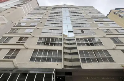Apartamento com 3 quartos à venda na rua 207, 118, meia praia, itapema por r$ 2.000.000