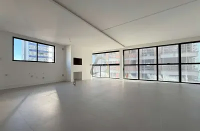 Apartamento com 3 quartos à venda na rua 319, 355, meia praia, itapema