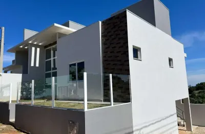 Casa com 3 quartos à venda na Rua Mariângela Iop De Oliveira Esquina Com Angelo Zamchetti, Desbravador, Chapecó