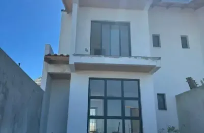 Casa com 3 quartos à venda na Avenida Olivo Tauffer, 190, Desbravador, Chapecó