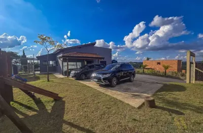 Chácara com piscina, jacuzzi e campo – 2.980 m² em alumínio/sp