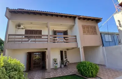 Casa sobrado com dois dormitórios e duas suítes no bairro ermo- guaíba