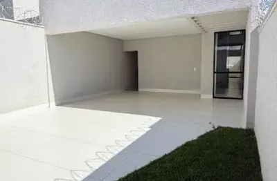 Sobrado 3 suítes 179 m² | piscina | setor moinho dos ventos - goiânia