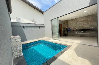 Casa com 3 quartos à venda na Avenida Toledo, Vila Santos Dumont, Aparecida de Goiânia