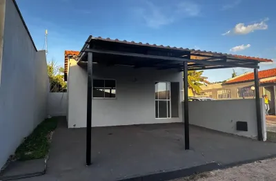 Casa em condomínio fechado com 2 quartos à venda na Rua 7, Chácara Santa Luzia, Trindade