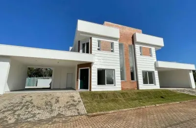 Lindo sobrado com piscina no condomínio belle ville