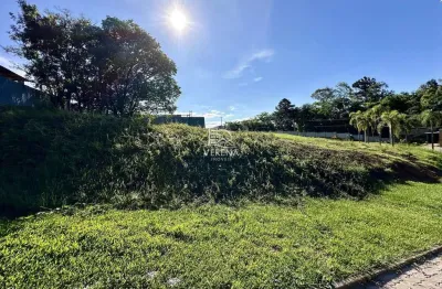 Amplo e diferenciado lote no condomínio reserva do arvoredo
