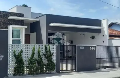 Casa à venda ubatuba, 5 minutos do mar - área nobre, são francisco do sul-sc