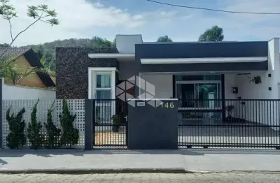 Casa à venda ubatuba, 5 minutos do mar - área nobre, são francisco do sul.