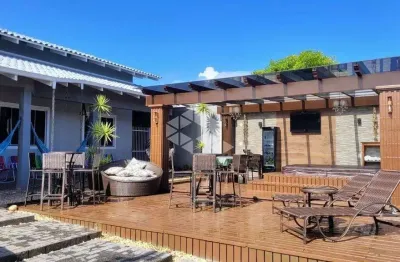 Casa à venda na rua campo alegre. espaço, conforto e lazer em localização privilegiada