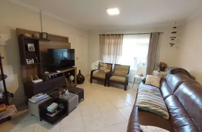 Casa com três quartos sendo uma suite - ervino - sfs-sc