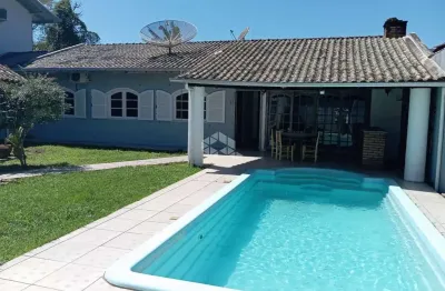 Casa com 4 quartos à venda na Bertoldo Ignásio De Amorim, 84, Paulas, São Francisco do Sul