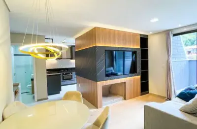 Apartamento novo mobiliado, 3 sacadas, vista incrível, a 7 min do centro de gramado,