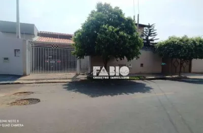 Casa com 2 quartos à venda na Rua Alaélcio Pereira de Araújo, 440, Residencial Mirante, São José do Rio Preto