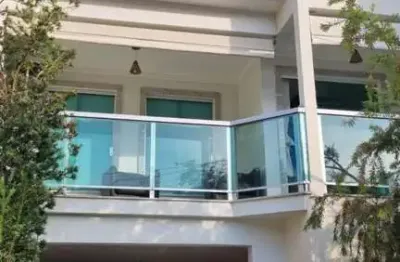 Casa para venda em governador valadares, ilha dos araújos, 3 dormitórios, 1 suíte, 2 banheiros, 4 vagas