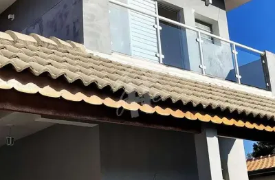 Casa com 280m  4 dormitórios a venda localizada no medeiros jundiaí-sp