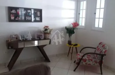 Sobrado a venda com 4 dormitórios com 229m  localizado no bairro cidade jardim ll