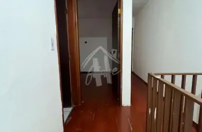 Casa 260m2 com ponto de comércio, duas frentes, em várzea paulista