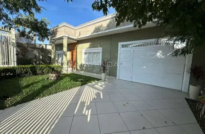 Casa com 3 quartos à venda na rua quinta do sol, 342, guaraituba, colombo, 360 m2 por r$ 1.049.000