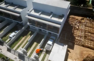 Casa para venda em florianópolis, são joão do rio vermelho, 2 dormitórios, 2 suítes, 3 banheiros, 2 vagas