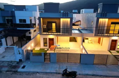 Casa para Venda em Florianópolis, São João do Rio Vermelho, 3 dormitórios, 1 suíte, 3 banheiros, 2 vagas