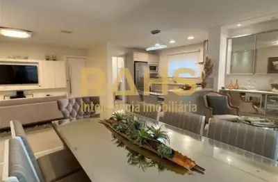 Apartamento com 3 quartos à venda na Rua 3300, 100, Centro, Balneário Camboriú