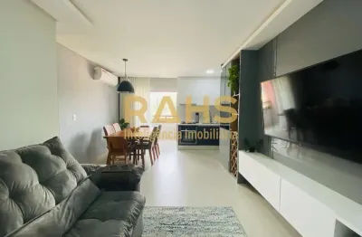 Apartamento semimobiliado à venda no bairro glória em joinville/sc