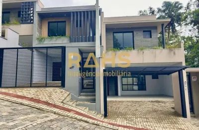 Casa com 3 quartos à venda na Rua Marechal Deodoro, 723, América, Joinville