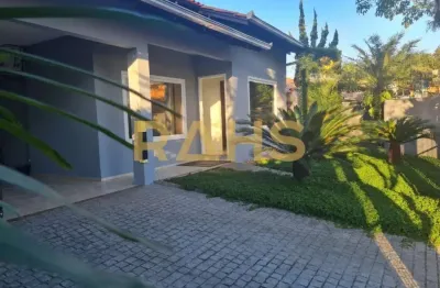 Casa comercial com 7 salas à venda na Rua Iririú, 10, Iririú, Joinville