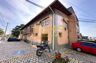 Sala comercial com 4 salas à venda na R. Mal. Floriano, 137, América, Joinville