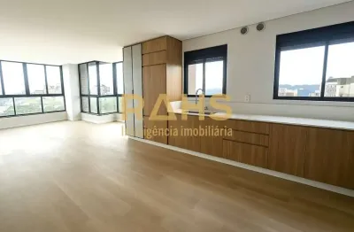 Cobertura semimobiliada com 3 suítes à venda no anita garibaldi, joinville.