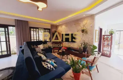Maravilhoso sobrado com 420m² privativos no anita garibaldi - rahs imobiliária