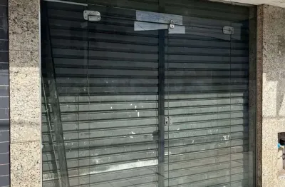 Código 4556 -  aluga loja na av. brasil, bairro iguaçu, com 96,22m²