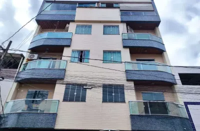 Código 4564 - aluga cobertura duplex com elevador na rua tobias, bairro canaã, 1° pavimento, cozinha com móveis planejados, fogão cooktop e exaustor de ar, sala/copa, área de serviço com móvel planeja