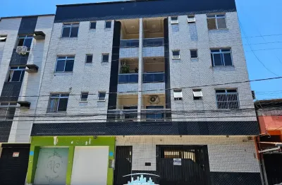Código 4663 - aluga apartamento no bairro veneza, terceiro andar de frente, sem elevador, 03 quartos, sendo uma suíte com sacada, 01 banheiro social, sala/copa, cozinha, área de serviço, 01 vaga de ga