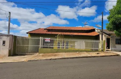 Casa à venda no jardim morumbi, cornélio procópio - 3 dorms, r$300mil