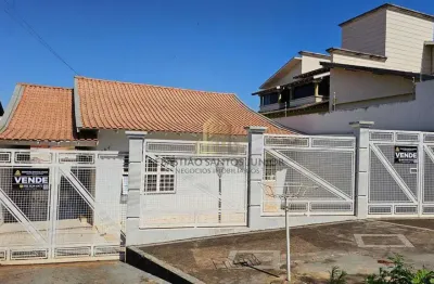 Casa à venda no jardim morumbi, cornélio procópio – 3 dorms, 1 suíte