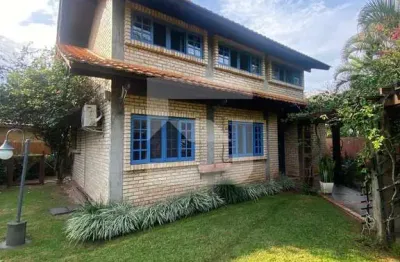 Casa com 3 quartos à venda na Rua Pau de Canela, 1163, Campeche, Florianópolis