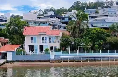 Casa com 3 quartos à venda na Estrada Haroldo Soares Glavan, 4609, Cacupé, Florianópolis