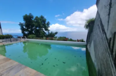 Venda casa na ladeira da barra com vista total mar, belíssima piscina, salão, varandas,4 suítes e 10 garagens