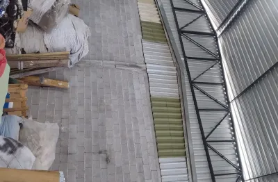 Barracão novo alugo em são josé dos pinhais, bairro contenda .