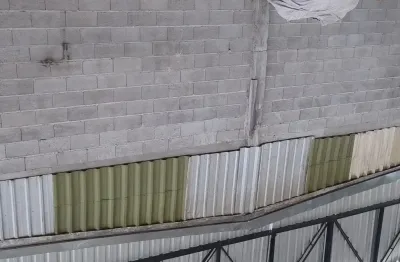 Barracão novo alugo em são josé dos pinhais, bairro contenda .