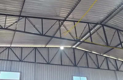 Barracão novo alugo em são josé dos pinhais, bairro contenda .