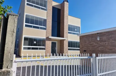 Excelente cobertura na pinheira com 3 dormitorios sendo 02 suites