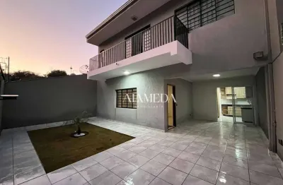 Casa com 2 quartos sendo 1 suíte com 140m² de área privativa e armários planejados na cozinha no bairro bandeirantes - londrina/pr