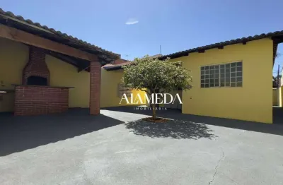 Casa com 3 quartos sendo 1 suíte para alugar por r$ 2.300/mês - maria lúcia - santa rita - londrina/pr