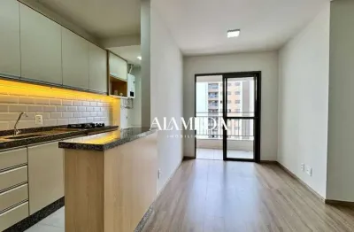 Apartamento com 2 Quartos com Armários Planejados para alugar, 51 m² por R$ 2.100/mês - Centro - Londrina/PR