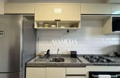 Apartamento próx. ao H.U com 2 Quartos Completo em Armários para alugar, 51 m² por R$ 2.600/mês - Centro - Londrina/PR