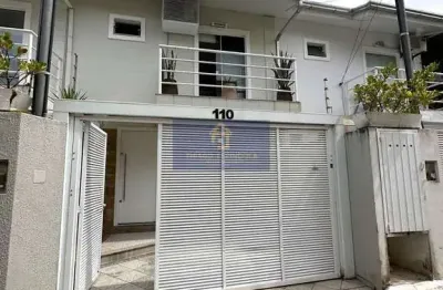 Casa com 3 quartos à venda no São João, Itajaí 